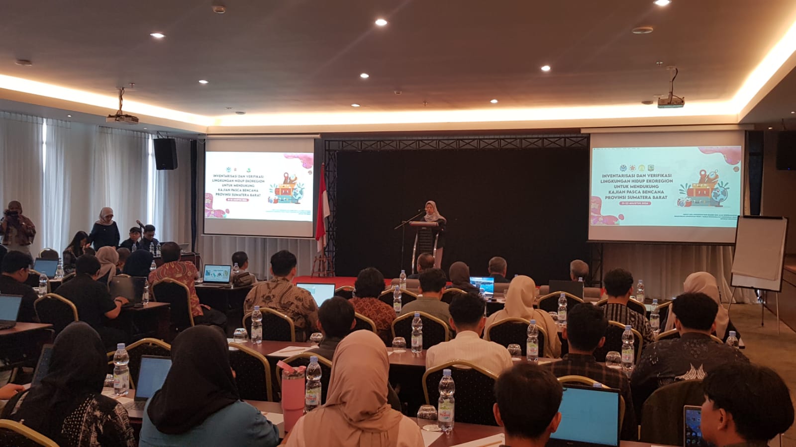 KLH Gandeng UI, UGM dan UNAND Cek Kondisi Lingkungan 14 Daerah di Sumbar Pascabencana