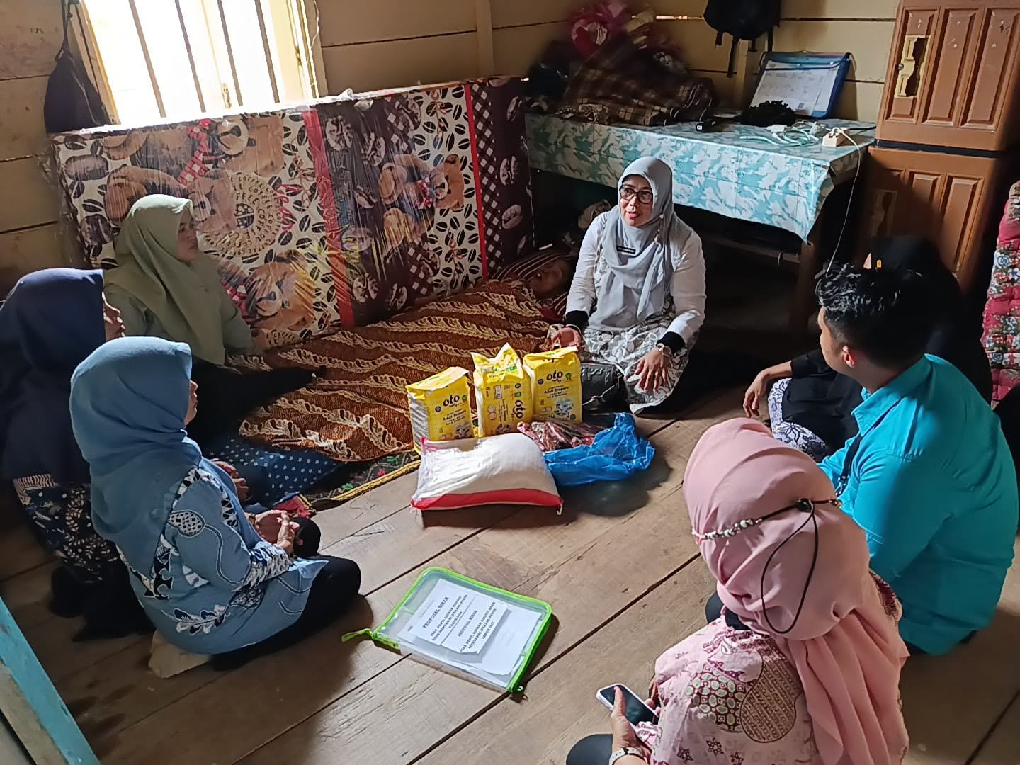 Pemko Padang Gerak Cepat Bantu Lansia Sakit di Air Pacah