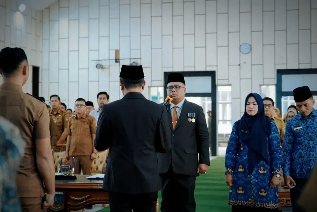 Bupati Solok Selatan Kukuhkan Syamsurizaldi Lanjutkan Jabatan Sekda 5 Tahun ke Depan