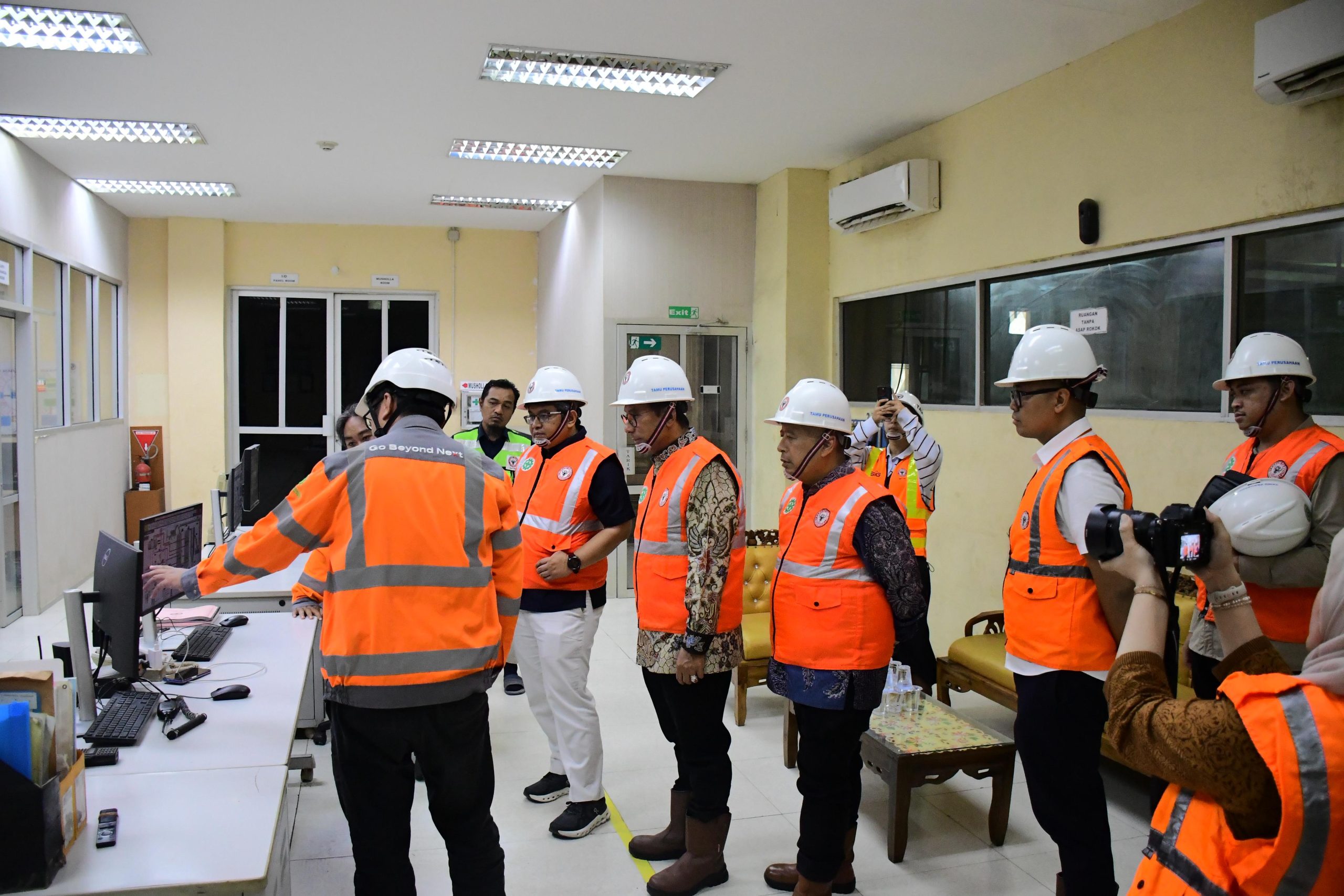 Dorong Efisiensi Energi, DEN Tinjau Inovasi WHRPG PT Semen Padang