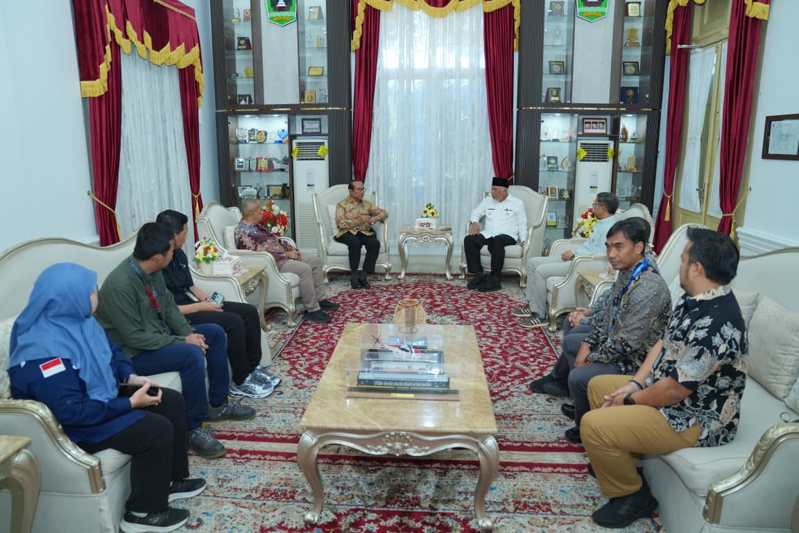 Terima Rombongan DEN, Gubernur Mahyeldi Sebut Sumbar Siap Kembangkan Energi Terbarukan