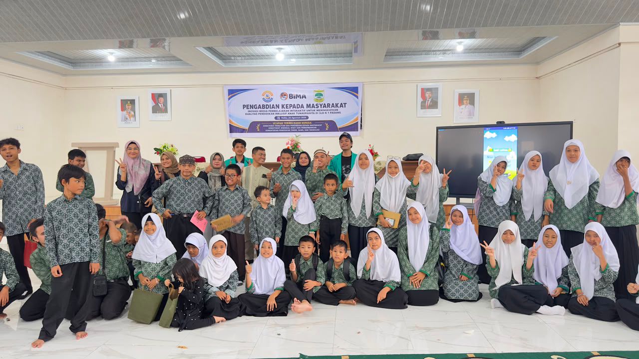 Unidha Hadirkan Media Pembelajaran Interaktif Dukung Pendidikan Inklusif di SLBN 1 Padang