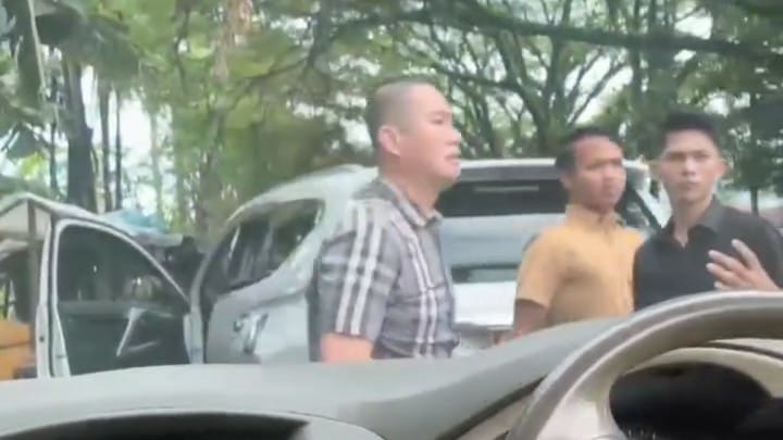 Viral Cekcok Dirreskrimum Polda Sumbar dengan Pengendara di Jalan, Korban Ngaku Dipukul 