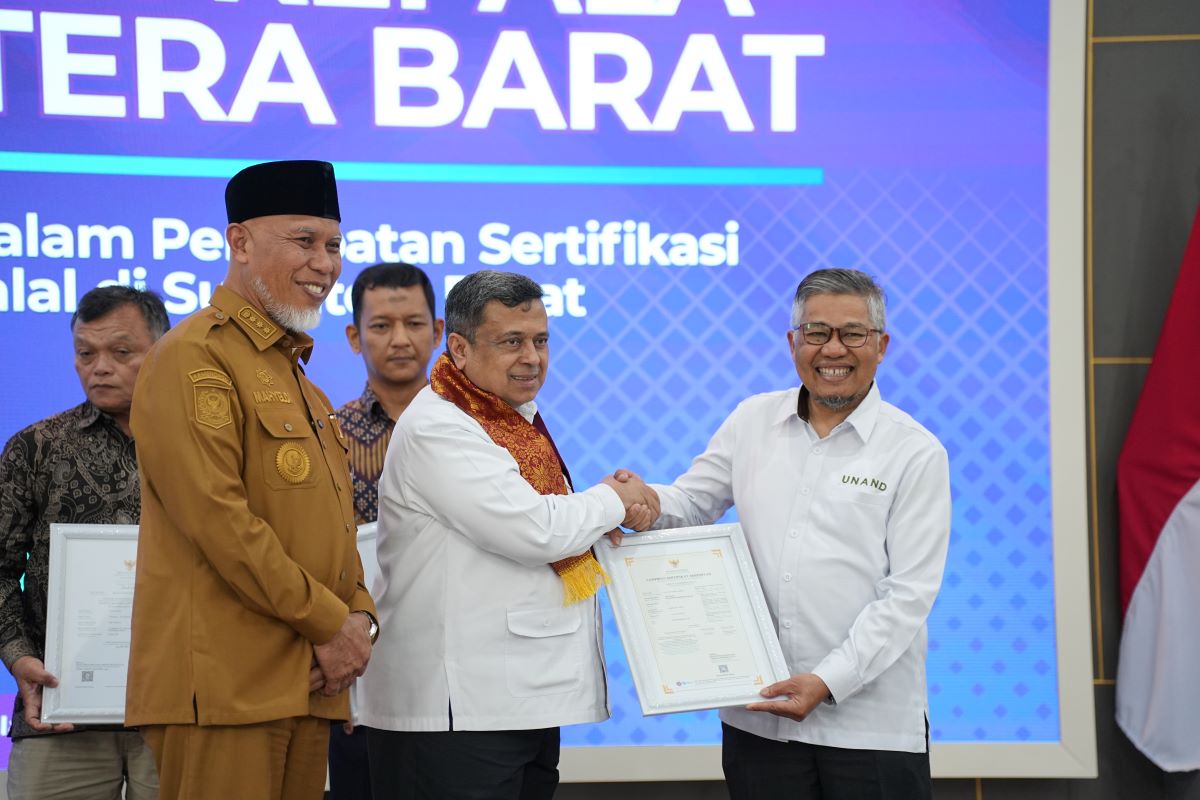 UNAND Terima Akreditasi LPH Pratama, Perkuat Layanan Sertifikasi Halal bagi UMKM