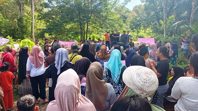 Di Balik Perlawanan Nagari Kasang Menolak Izin Tambang, Mencegah Bahala Tersebab Deforestasi 