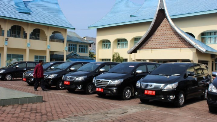 Data Bapenda Sumbar: 988 Kendaraan Pemprov Menunggak Pajak
