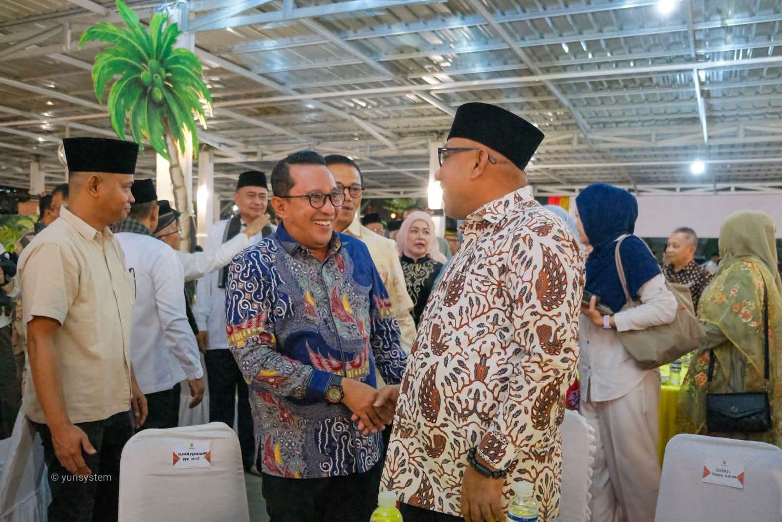 Bupati Tanah Satar: IKTD Harus Rangkul Seluruh Perantau Tanpa Membedakan Latar Belakang