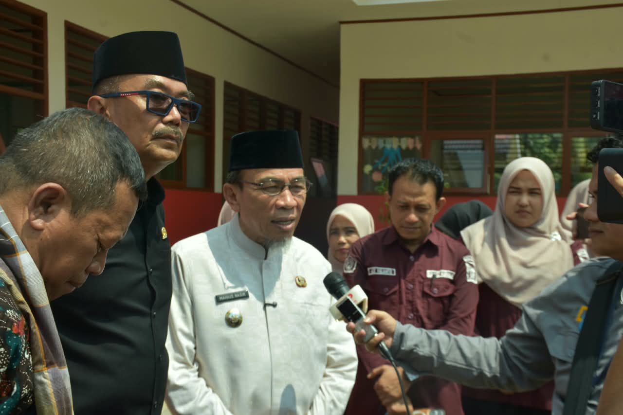 Pusat Gelontorkan Rp7,74 Miliar Revitalisasi 15 SD Pascabencana di Padang
