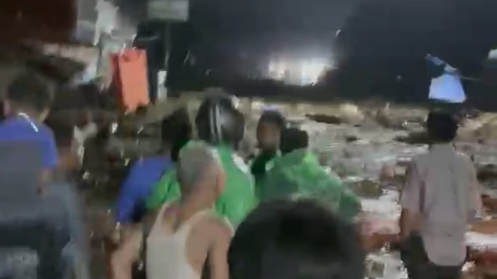Galodo Terjang Kawasan Perkantoran Bupati Solok, 100 Rumah Terdampak